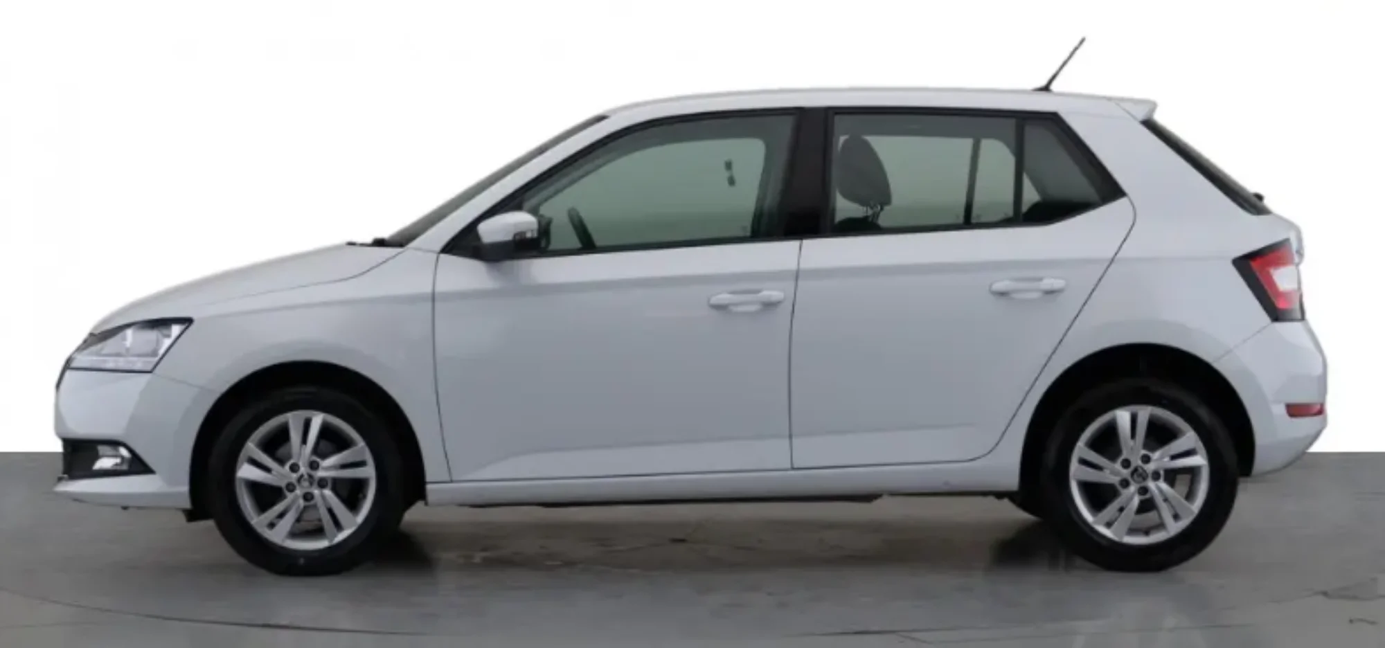 Škoda Fabia – automatik rent a car
